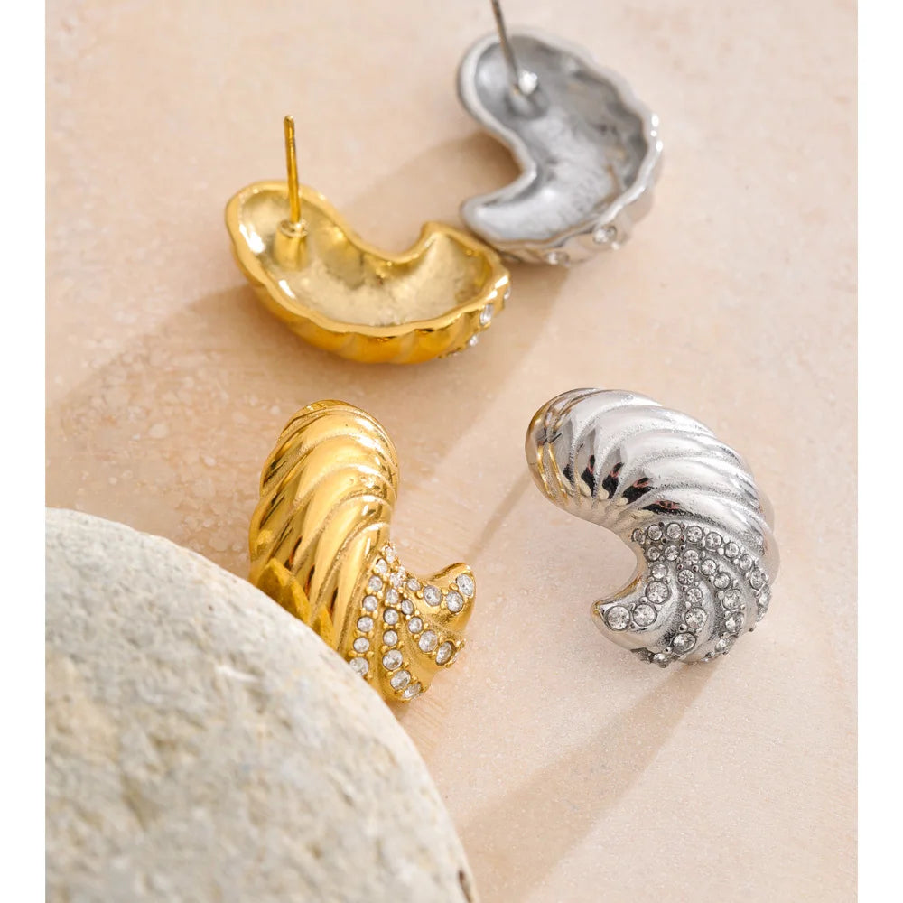 Women’s stainless steel earrings with cubic zirconia detail