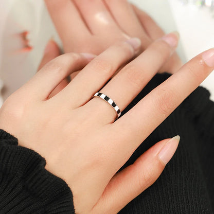 Chic Grid Sterling Silver Black & White Enamel Ring