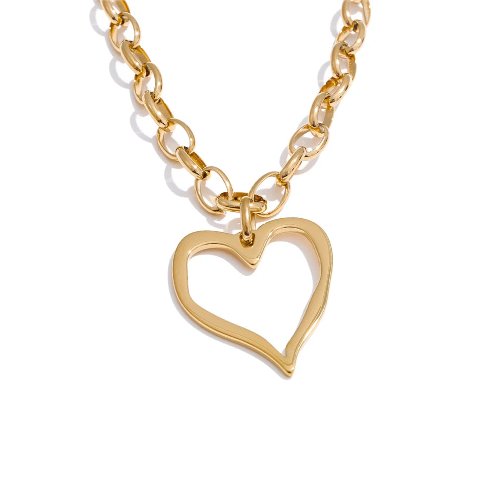 Gold heart and love chain necklace gold plated with elegant shine