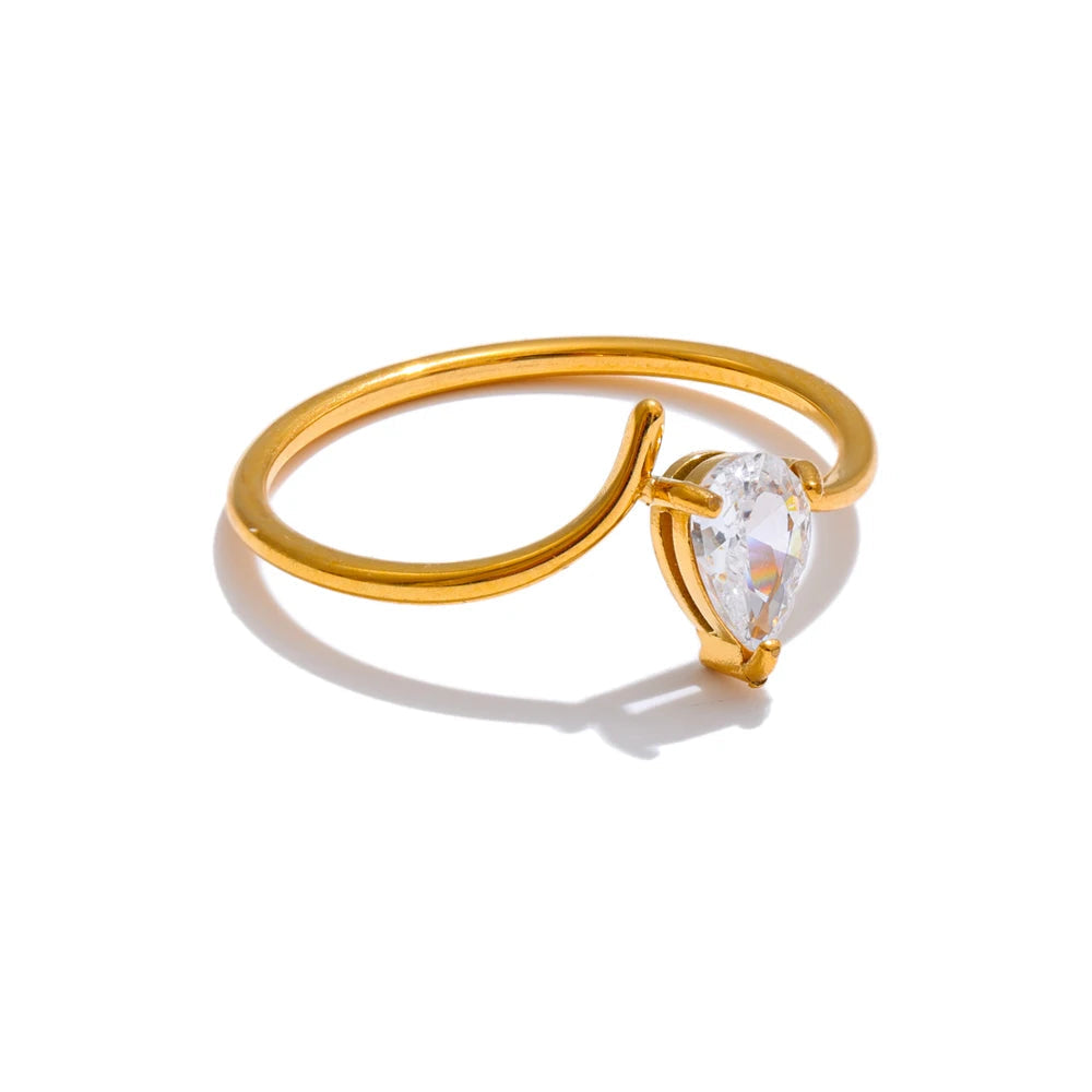 Thin gold plated ring with cubic zirconia and elegant ring size finish