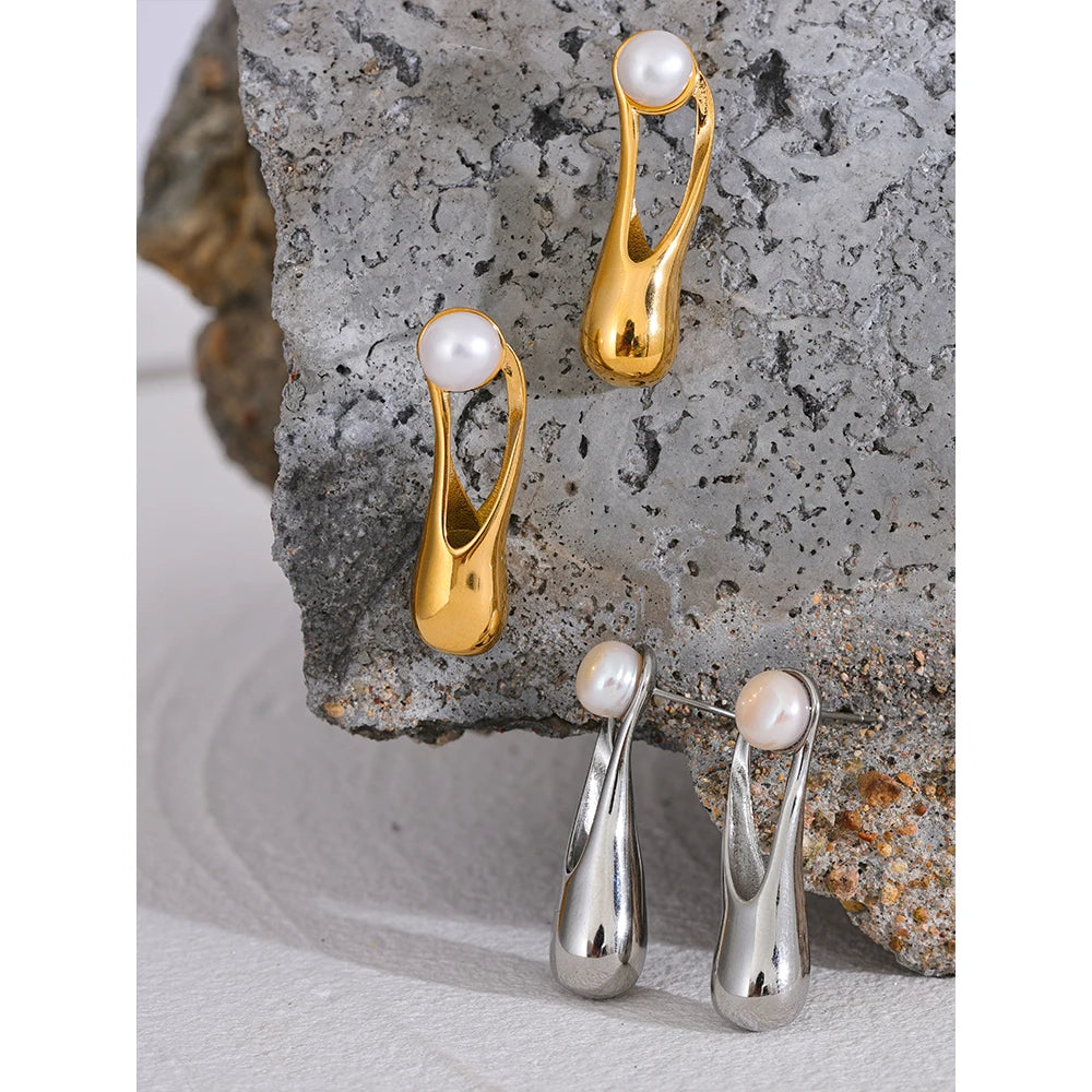 Elegant Long Geometric Pearl Stud Earrings