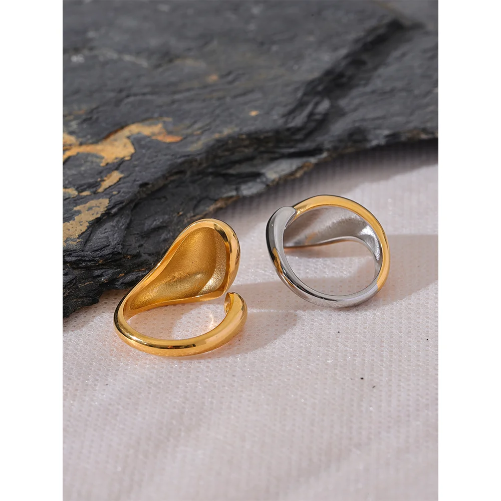 Minimalist 18K Gold Stainless Steel Ring