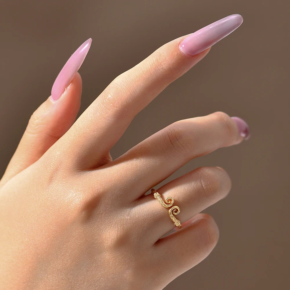 925 sterling silver band highlighting ring adjuster for comfort