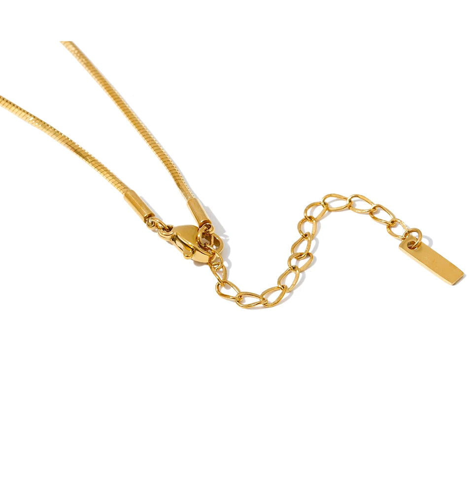 minimalist gold necklace snake chain design women’s jewelry
