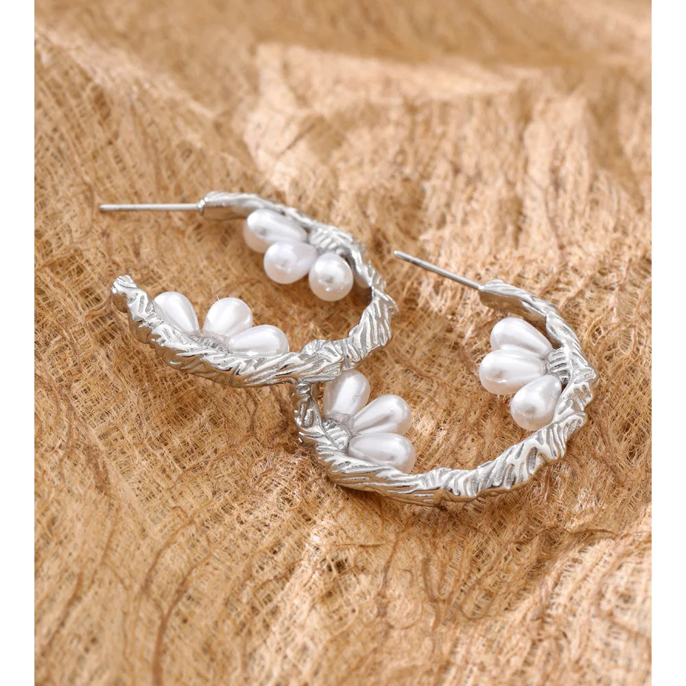 Women’s stainless steel jewelry hoop earrings with pearl accents