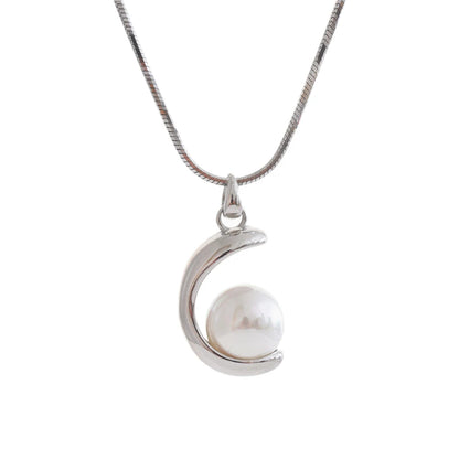 Elegant Geometric Imitation Pearl Pendant Necklace